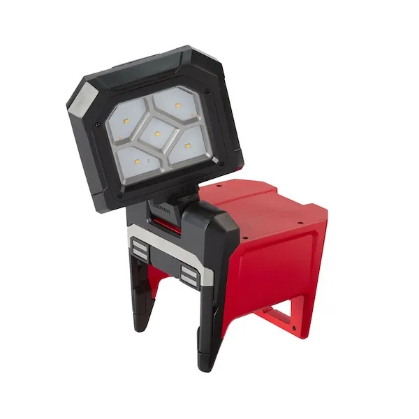 Projecteur de chantier à tête pivotante M18 - 1500 lm